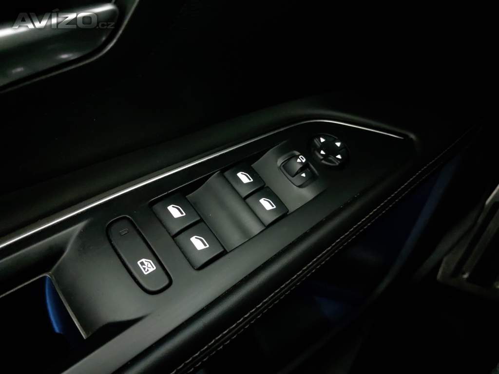 Foto inzerátu Peugeot 5008 1.5 BlueHDi