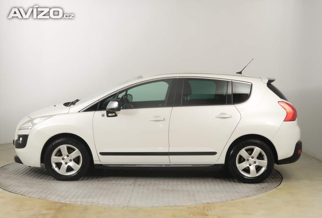 Foto inzerátu Peugeot 3008 Hybrid4