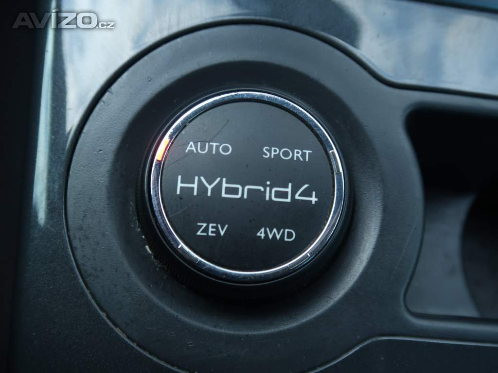 Foto inzerátu Peugeot 3008 Hybrid4