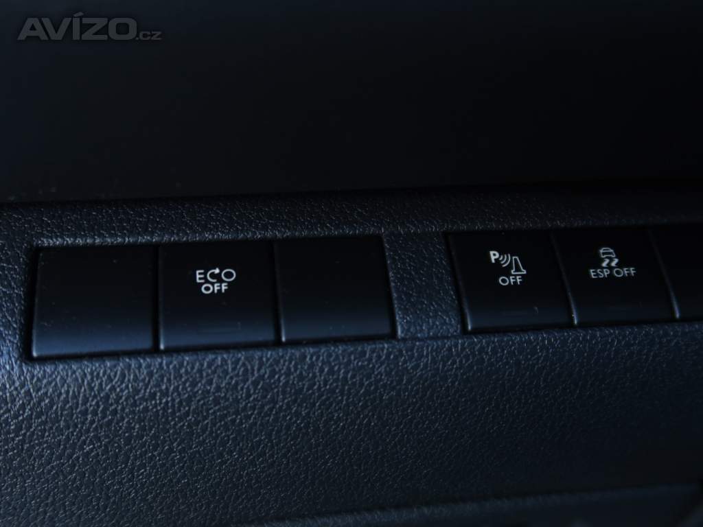 Foto inzerátu Peugeot 3008 Hybrid4