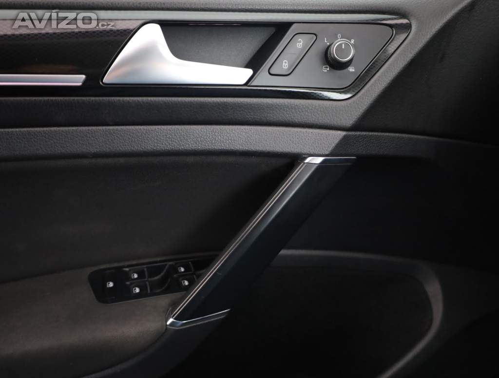 Foto inzerátu VW Golf 1.6 TDI
