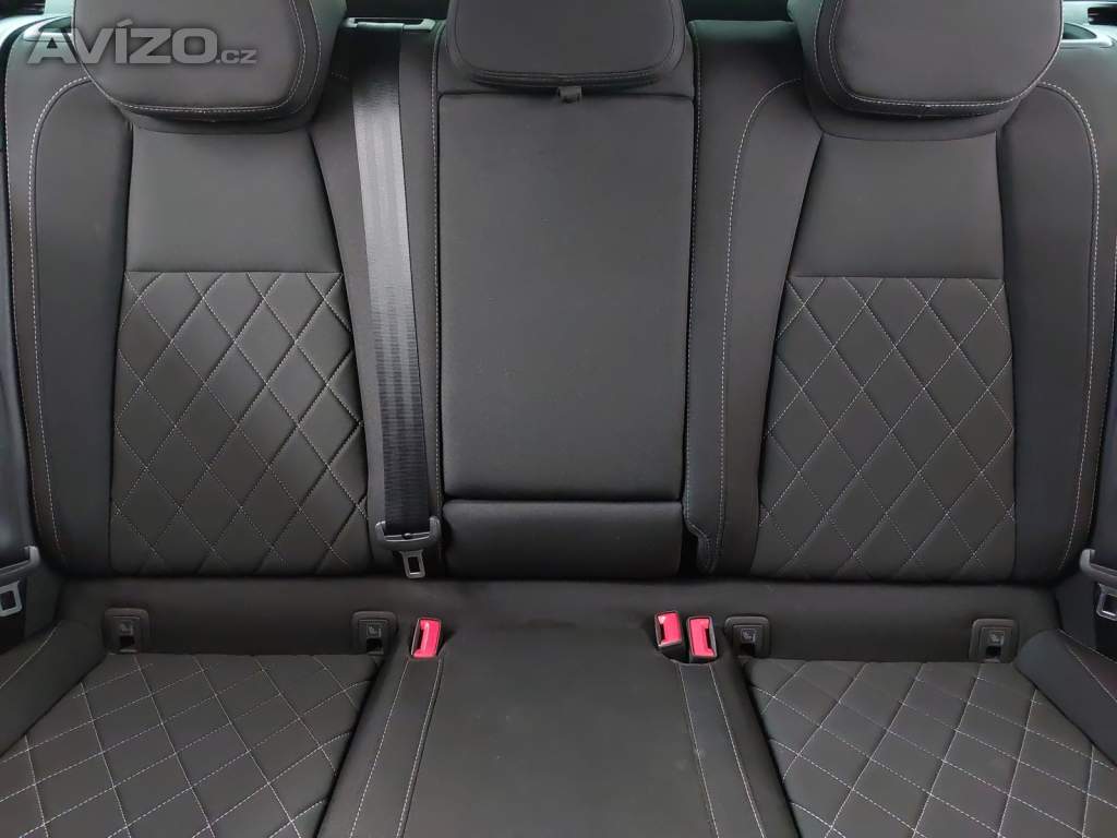 Foto inzerátu Skoda Karoq 1.5 TSI