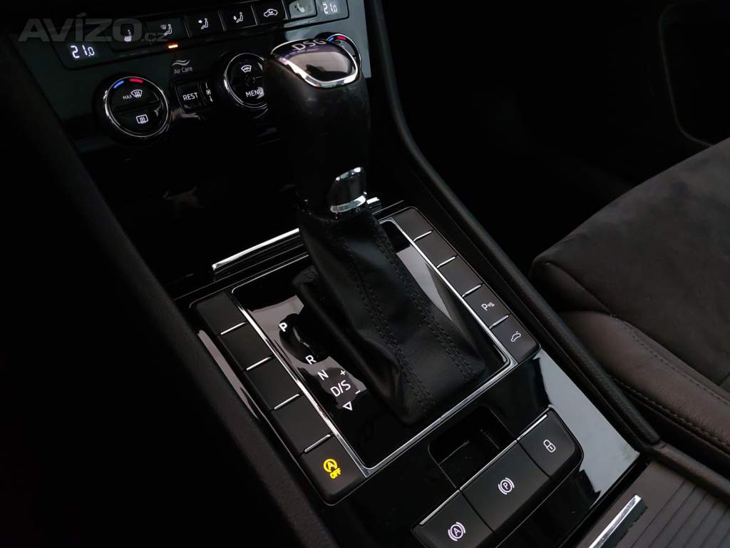 Foto inzerátu Skoda Superb 1.5 TSI
