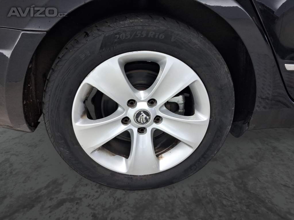 Foto inzerátu Skoda Superb 1.6 TDI