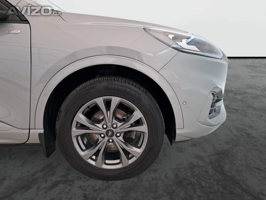 Foto inzerátu Ford Kuga 2.5 Plug-in Hybrid
