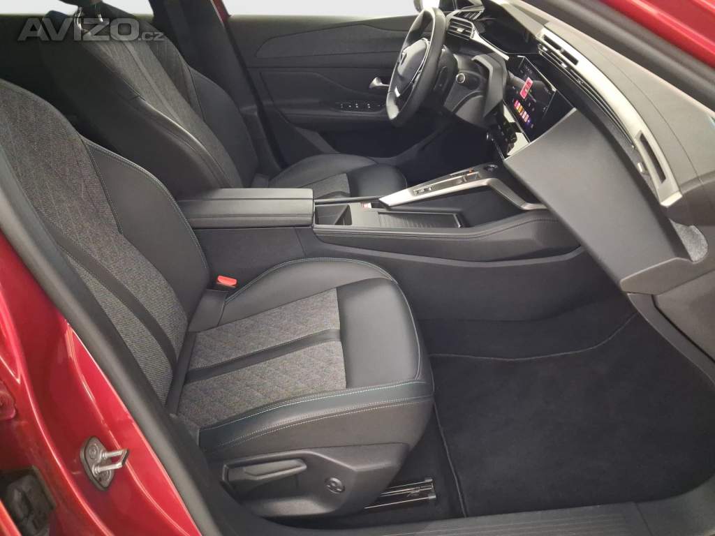 Foto inzerátu Peugeot 408 1.2 PureTech