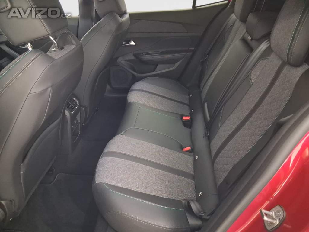 Foto inzerátu Peugeot 408 1.2 PureTech