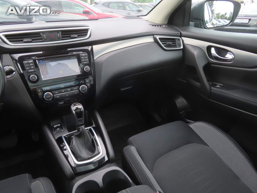 Foto inzerátu Nissan Qashqai 1.2 DIG-T