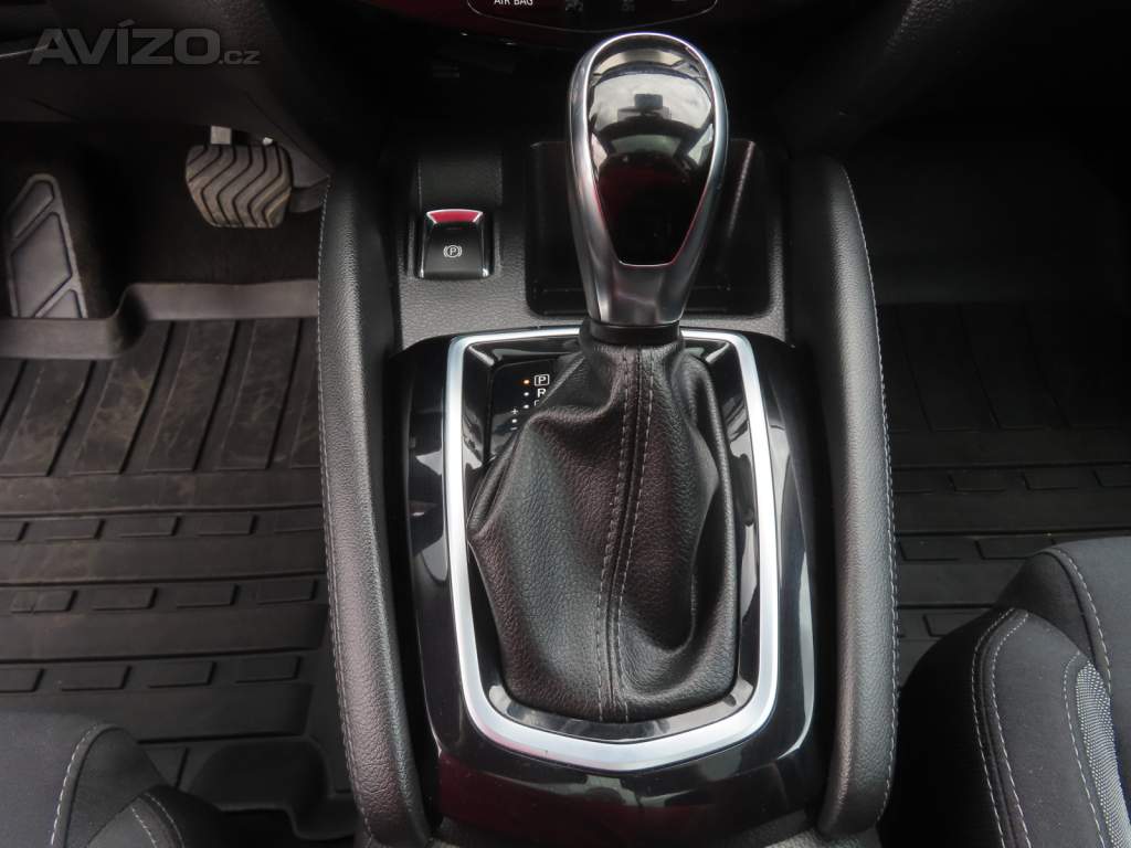 Foto inzerátu Nissan Qashqai 1.2 DIG-T