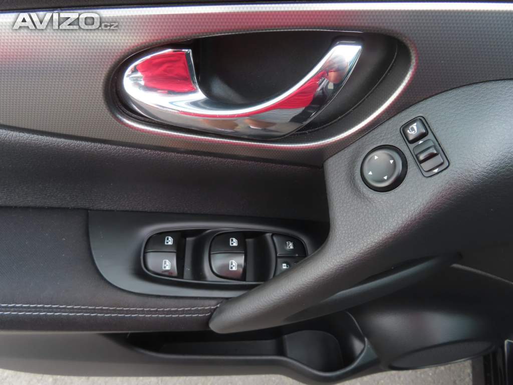 Foto inzerátu Nissan Qashqai 1.2 DIG-T