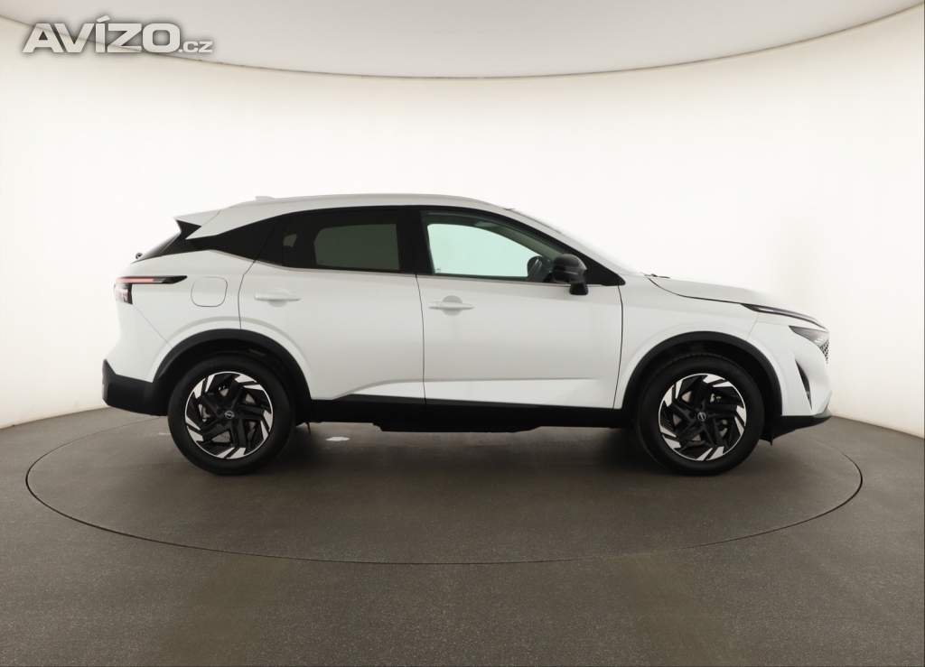Foto inzerátu Nissan Qashqai 1.3 DIG-T MHEV