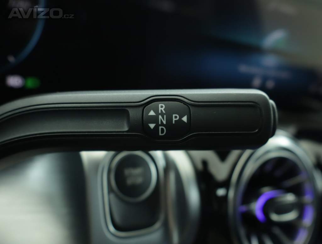 Foto inzerátu Mercedes EQB EQB 300 4MATIC