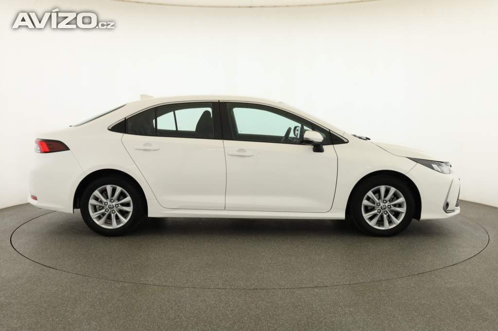 Foto inzerátu Toyota Corolla 1.5 VVT-i