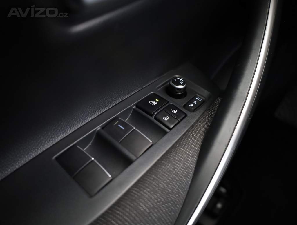 Foto inzerátu Toyota Corolla 1.5 VVT-i