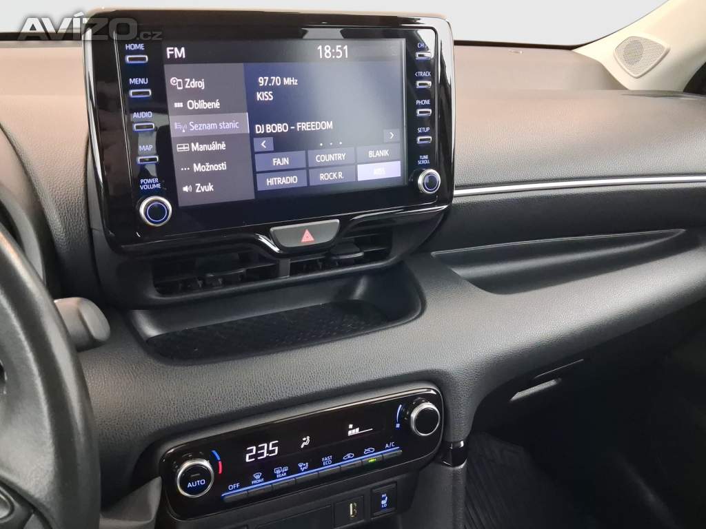 Foto inzerátu Toyota Yaris 1.5 VVT-i Hybrid