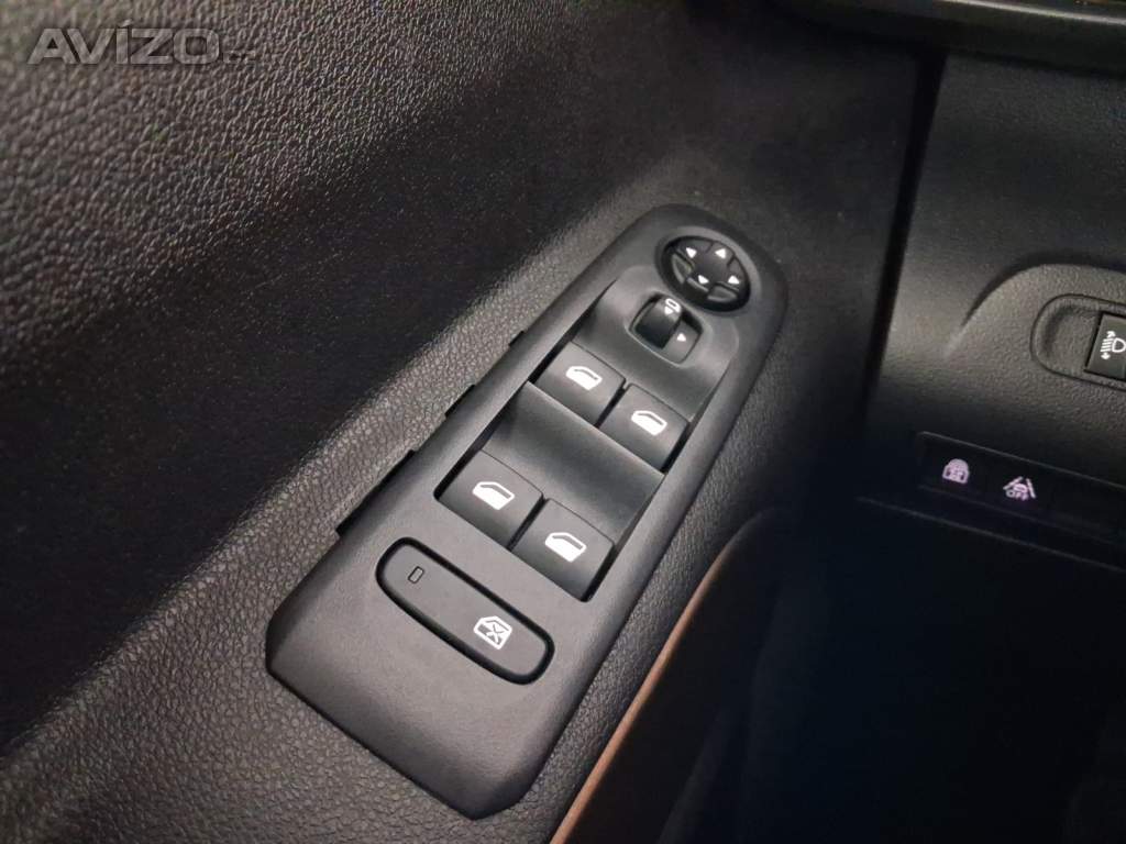 Foto inzerátu Peugeot Rifter 1.5 BlueHDi