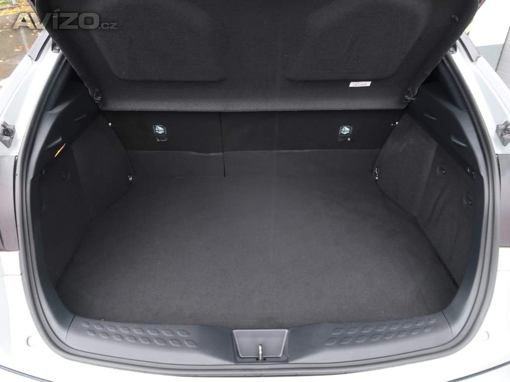 Foto inzerátu Toyota C-HR 2.0 Hybrid