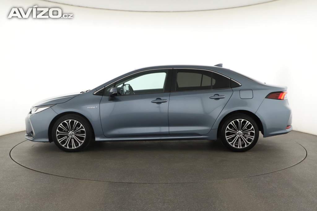 Foto inzerátu Toyota Corolla 1.8 Hybrid