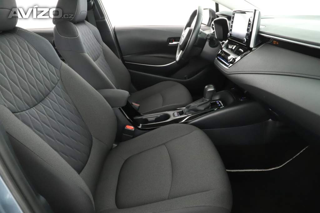 Foto inzerátu Toyota Corolla 1.8 Hybrid