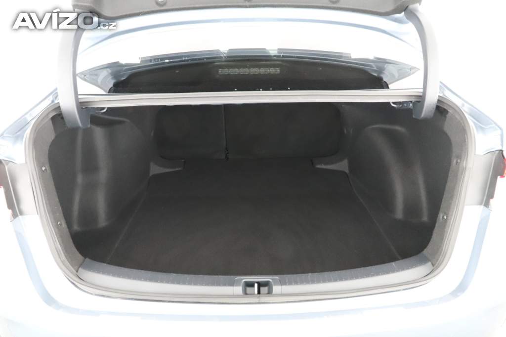 Foto inzerátu Toyota Corolla 1.8 Hybrid