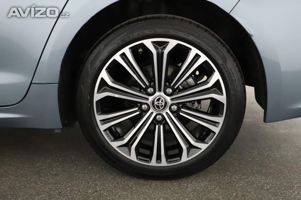 Foto inzerátu Toyota Corolla 1.8 Hybrid