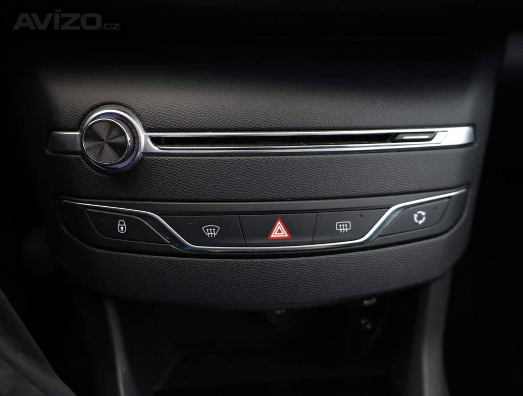 Foto inzerátu Peugeot 308 1.6 BlueHDi