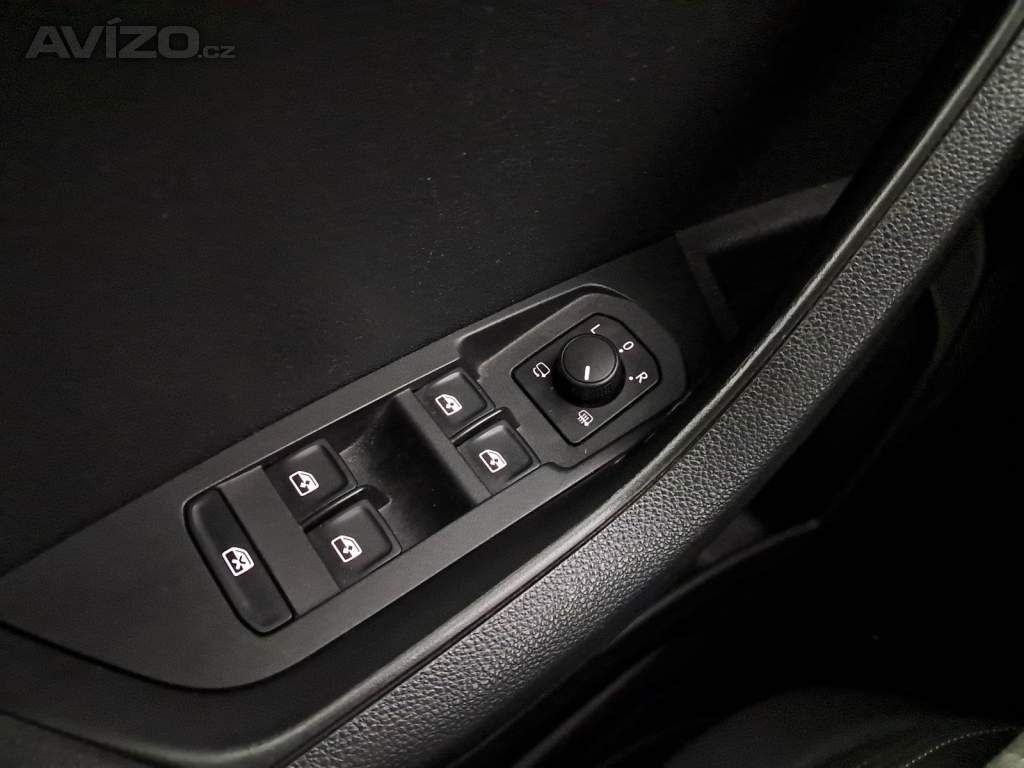Foto inzerátu Skoda Karoq 1.5 TSI
