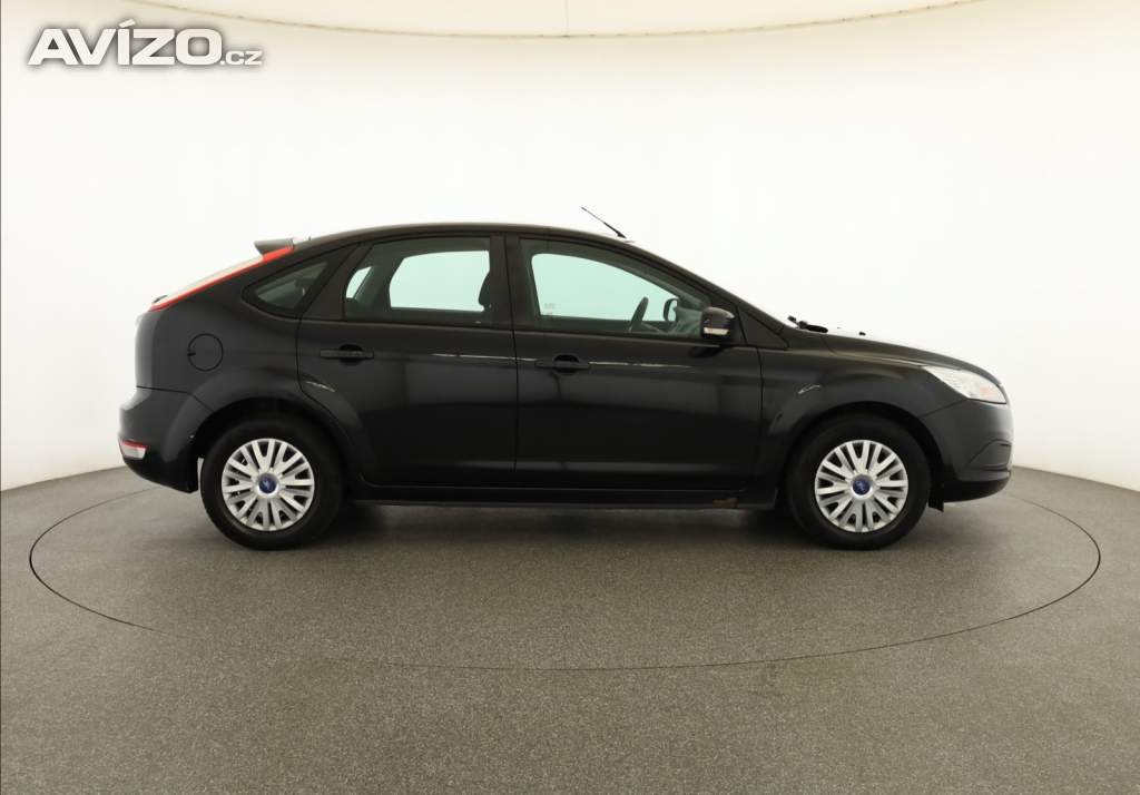 Foto inzerátu Ford Focus 1.6 16V