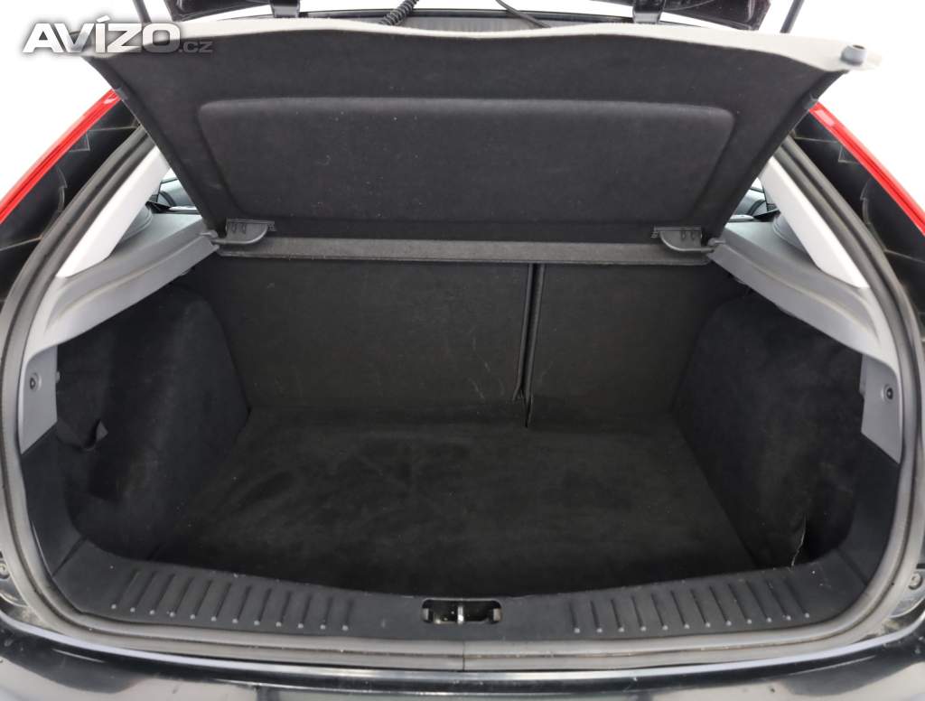 Foto inzerátu Ford Focus 1.6 16V