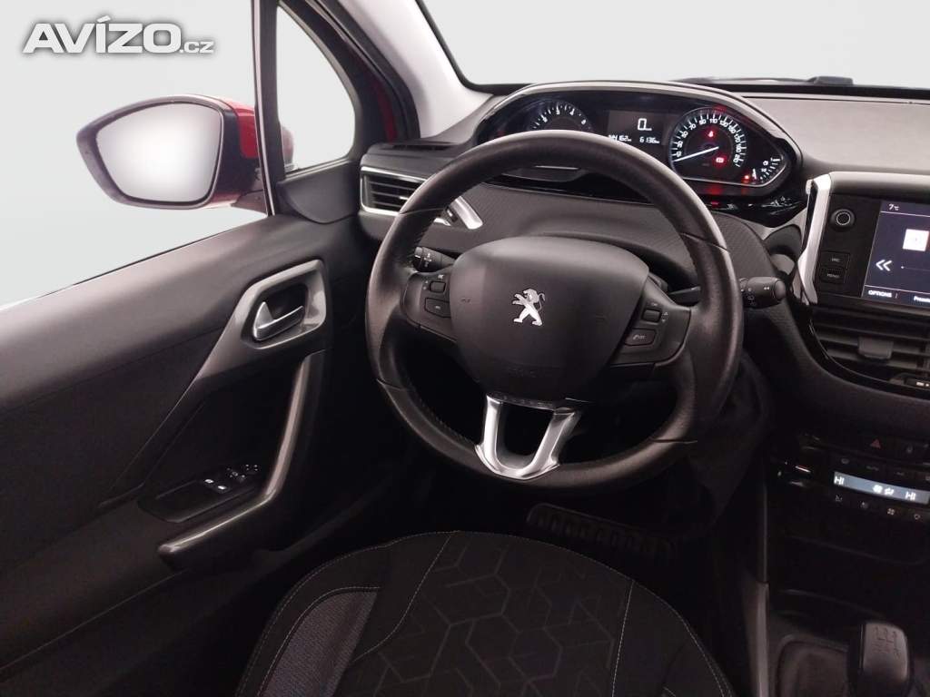 Foto inzerátu Peugeot 2008 1.2 PureTech