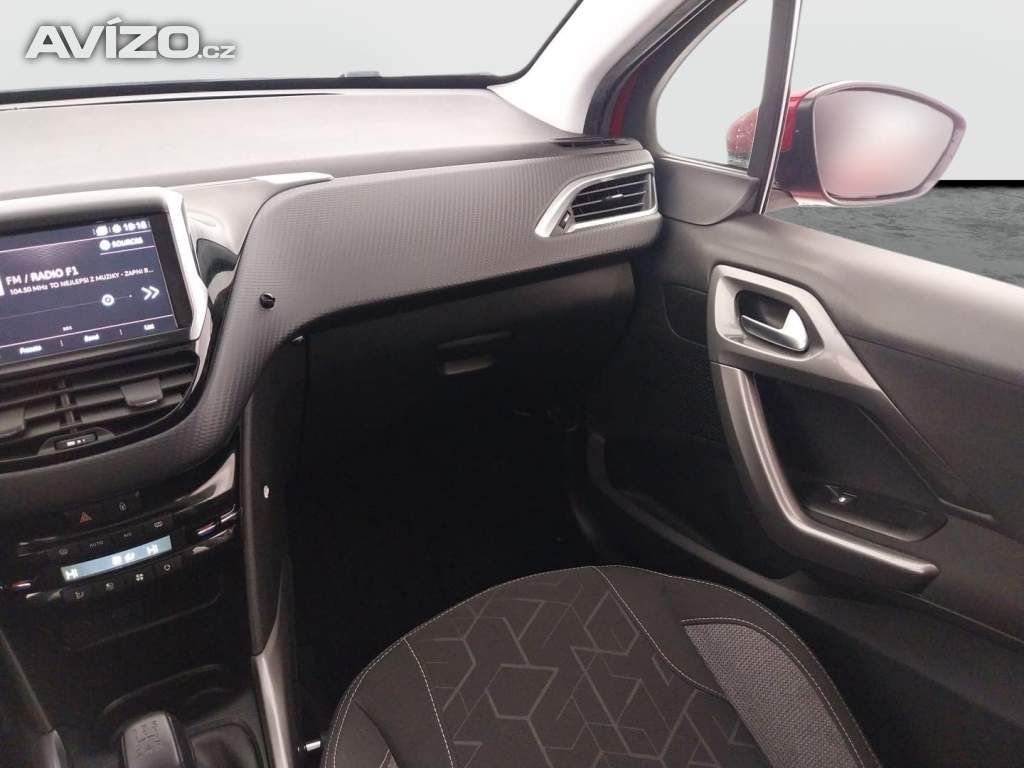 Foto inzerátu Peugeot 2008 1.2 PureTech