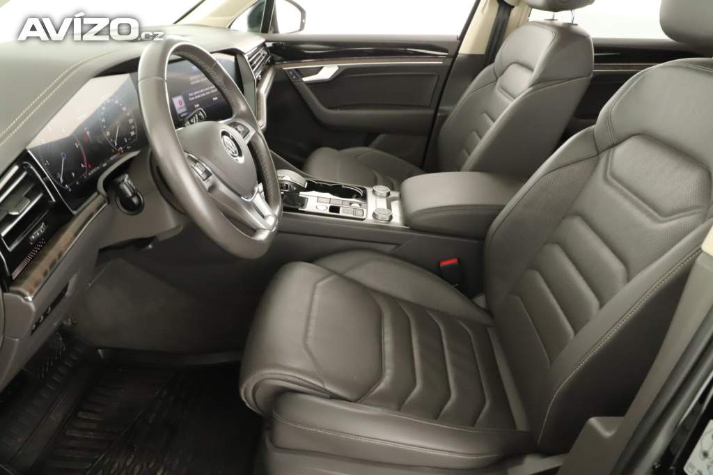 Foto inzerátu VW Touareg 3.0 TDI