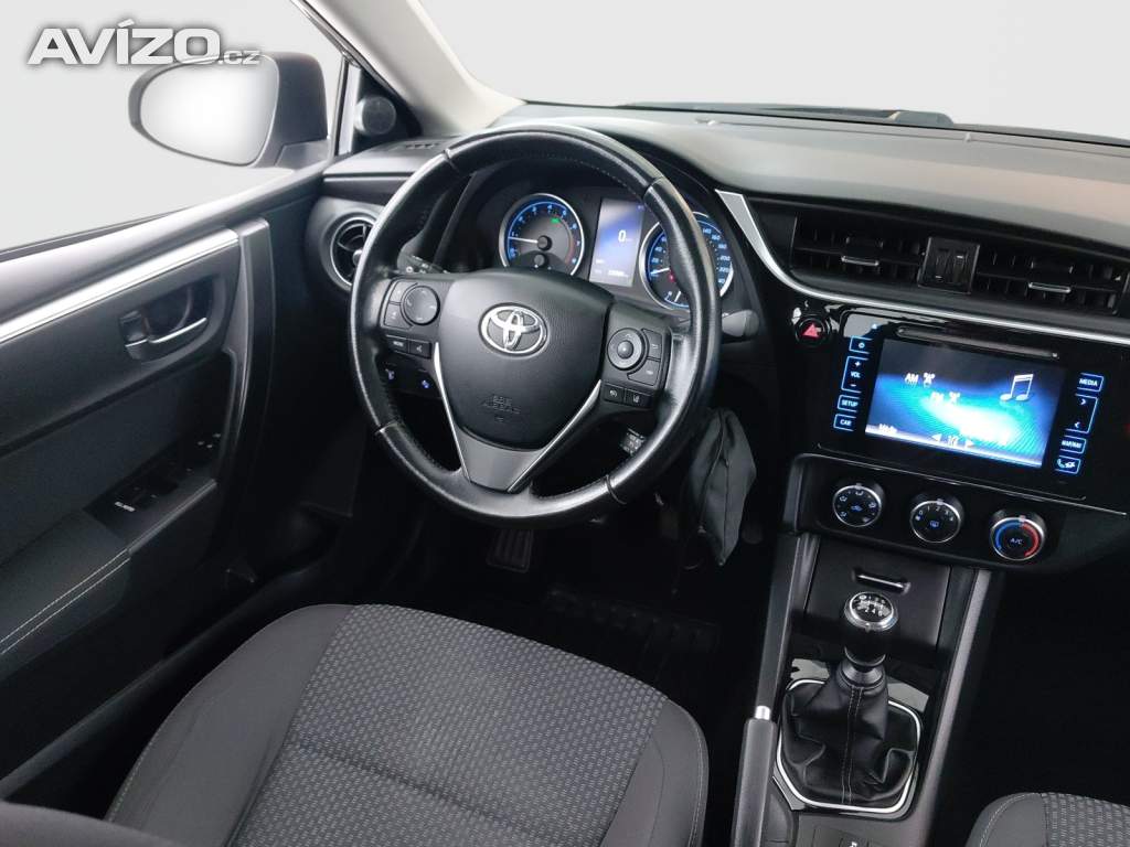 Foto inzerátu Toyota Corolla 1.6 Valvematic