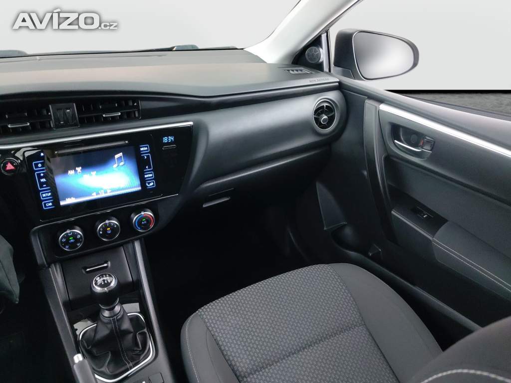 Foto inzerátu Toyota Corolla 1.6 Valvematic