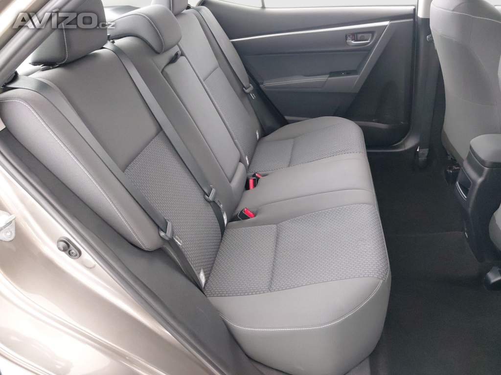 Foto inzerátu Toyota Corolla 1.6 Valvematic