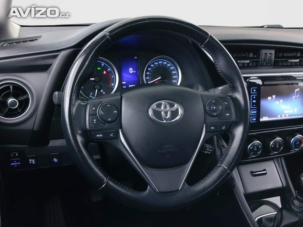 Foto inzerátu Toyota Corolla 1.6 Valvematic