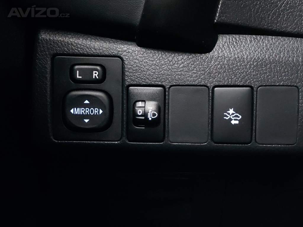 Foto inzerátu Toyota Corolla 1.6 Valvematic