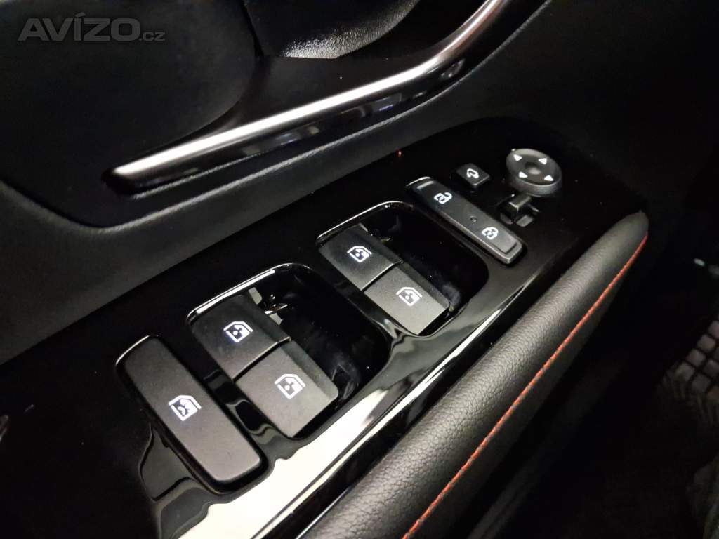 Foto inzerátu Hyundai Tucson 1.6 T-GDI HEV