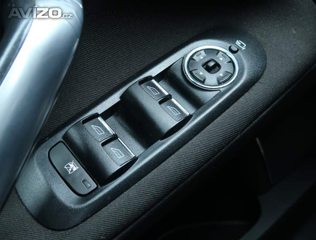 Foto inzerátu Ford Mondeo 2.0 16V