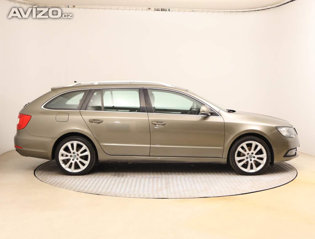 Foto inzerátu Skoda Superb 1.6 TDI