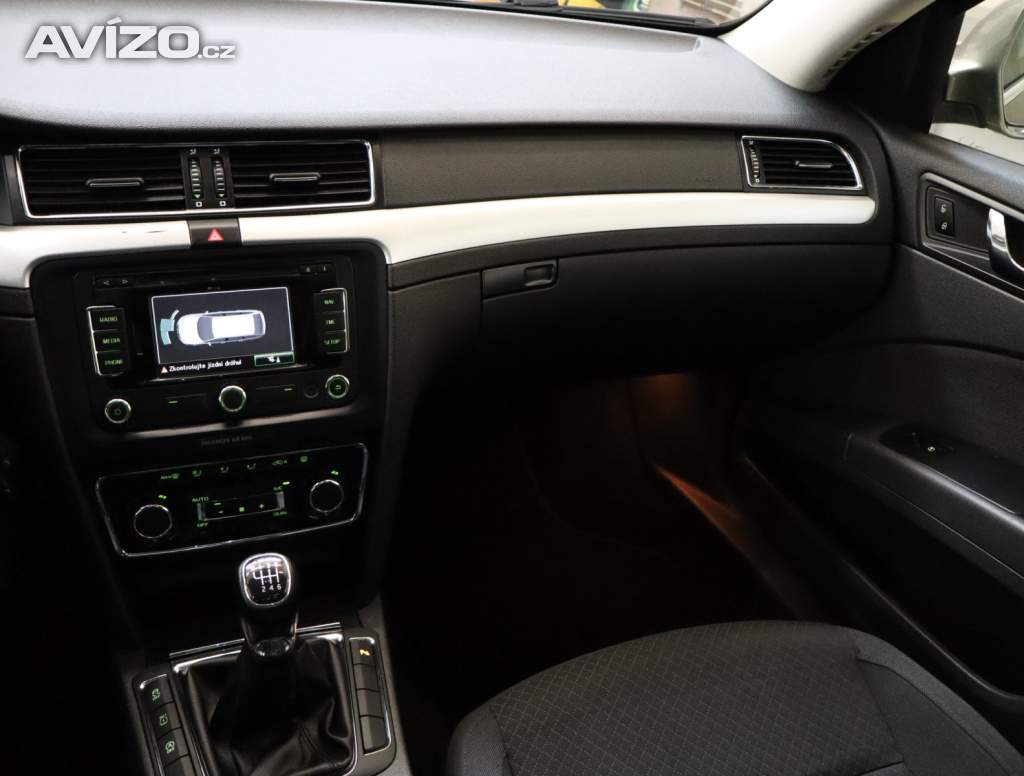 Foto inzerátu Skoda Superb 1.6 TDI
