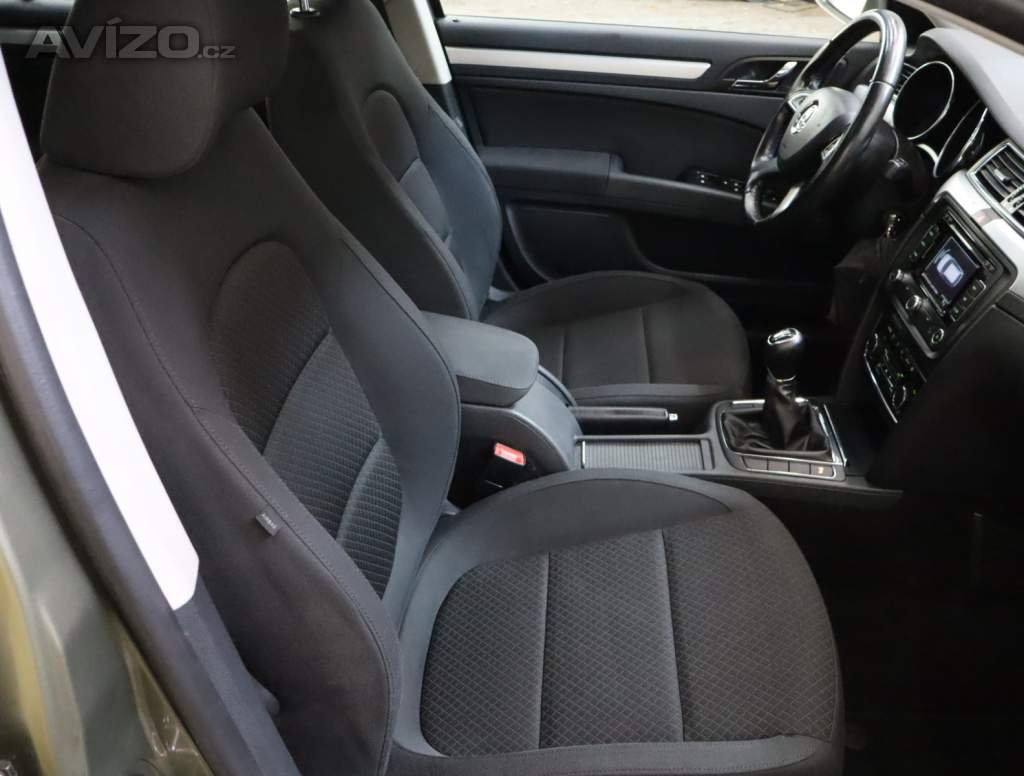 Foto inzerátu Skoda Superb 1.6 TDI
