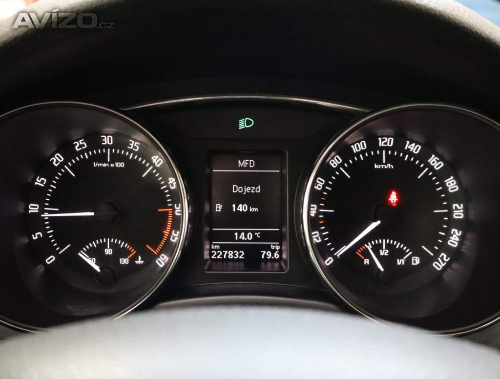 Foto inzerátu Skoda Superb 1.6 TDI