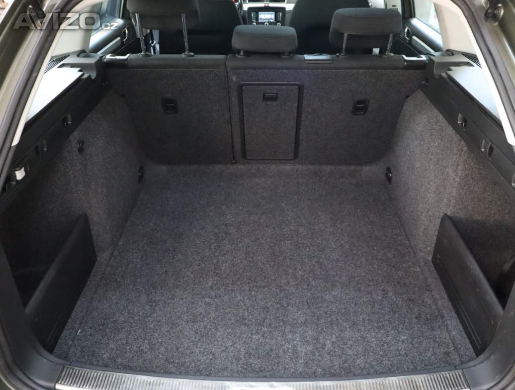 Foto inzerátu Skoda Superb 1.6 TDI
