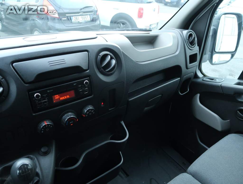 Foto inzerátu Renault Master 2.3 dCi 135