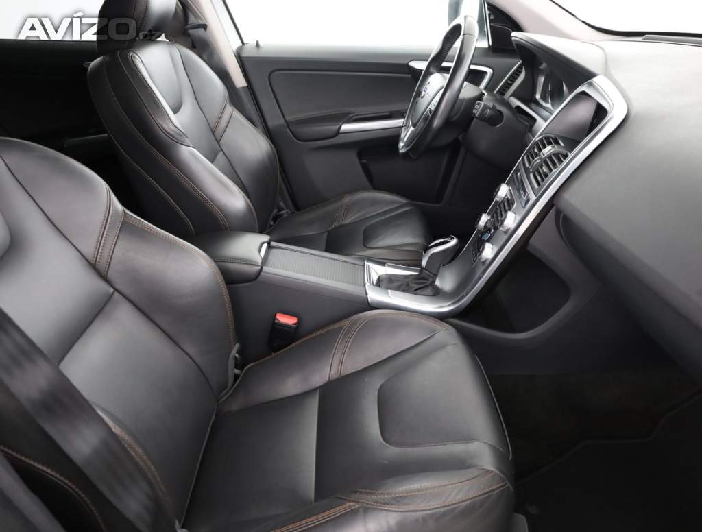 Foto inzerátu Volvo XC60 D5