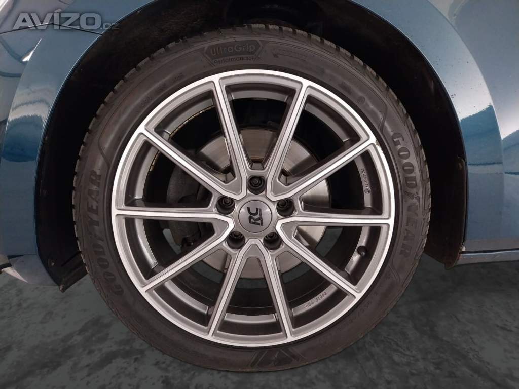 Foto inzerátu Skoda Superb 2.0 TDI