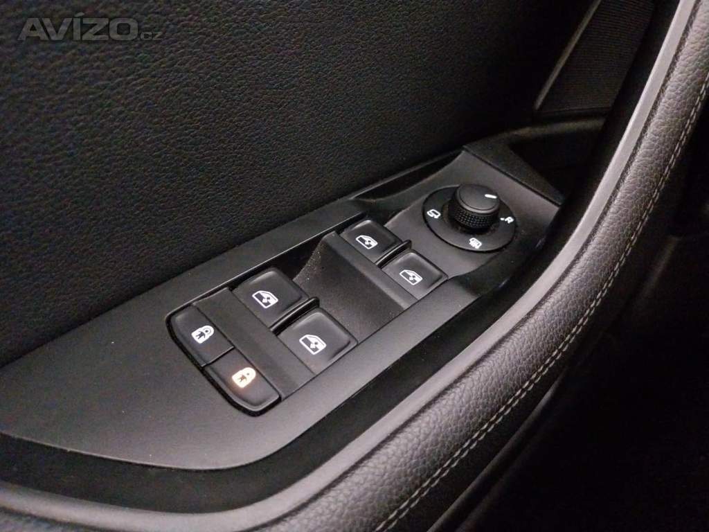 Foto inzerátu Skoda Superb 2.0 TDI
