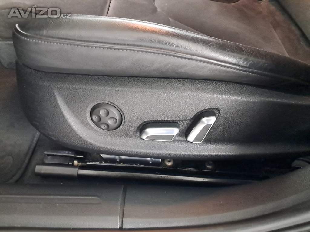 Foto inzerátu Audi A4 3.0 TDI