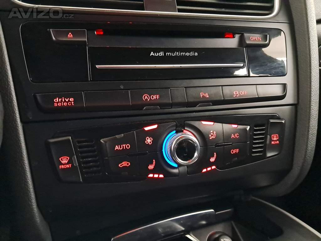 Foto inzerátu Audi A4 3.0 TDI